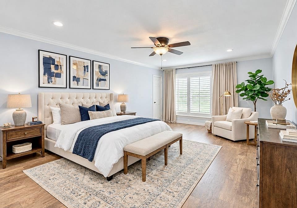 1st image of 8629 Edgemere Rd #13