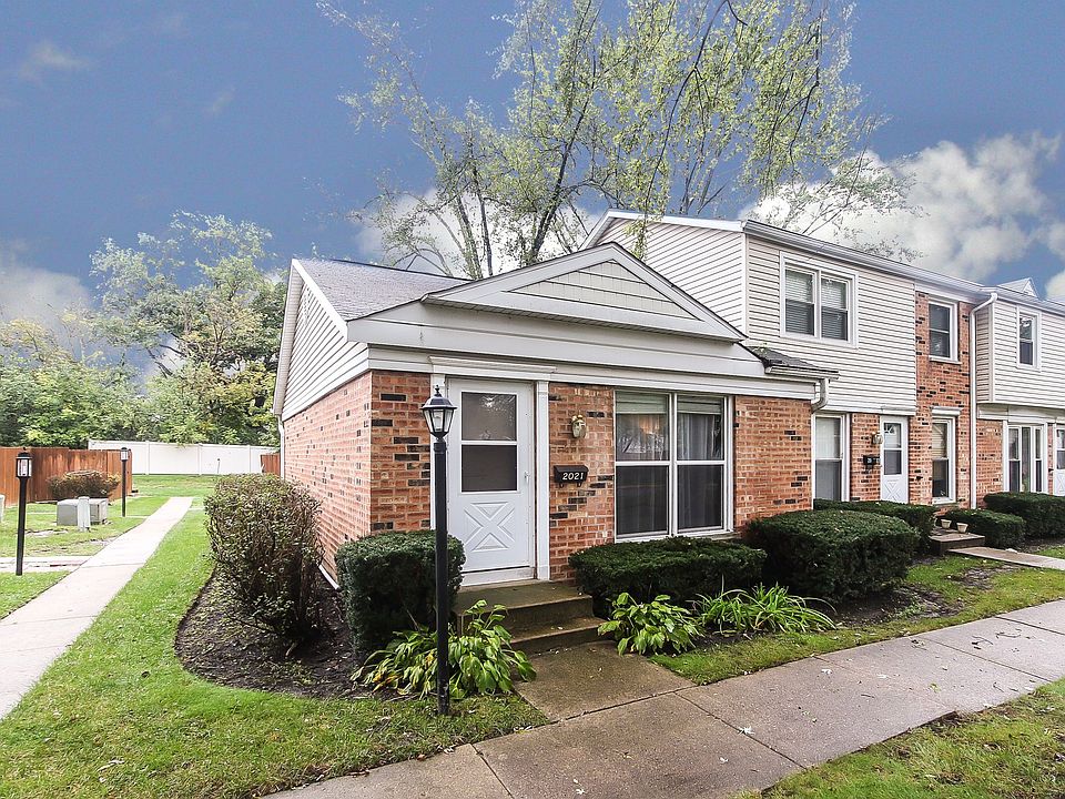 1st image of 2021 Duxbury Ct