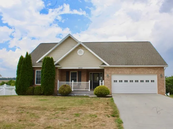 2010 Russell Dr, Rockingham, VA 22801