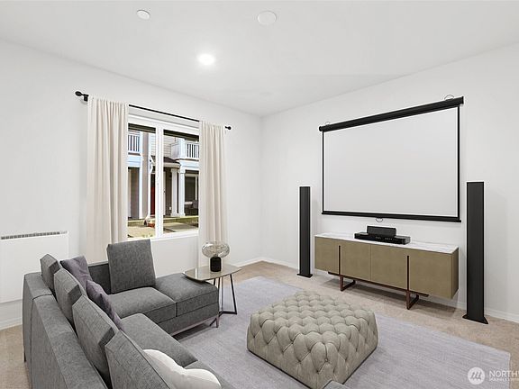 4th image of 3226 Juno Court NE #B