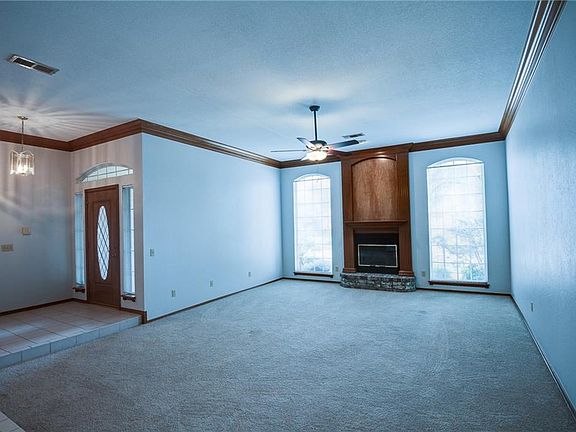 5th image of 3101 SW 124th St