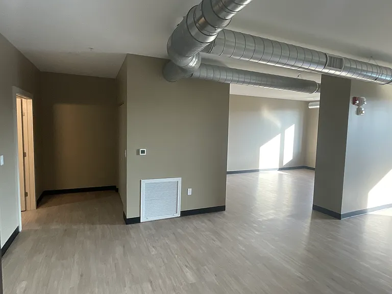 302 Court St #205 — Photo 3
