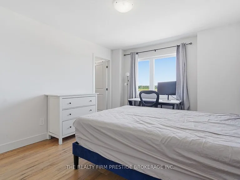 1595 Capri Cres #28 — Photo 18