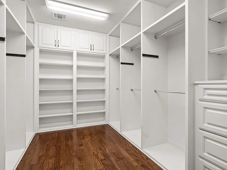 6806 Heron Dr — Photo 31