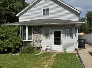 41 N Michigan Ave, Hobart, IN 46342