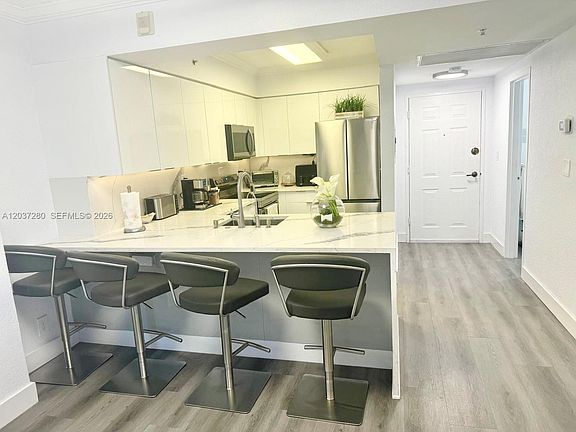 3rd image of 2501 S Ocean Dr #L14