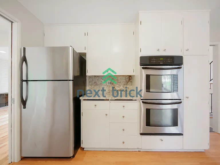 14469 NE 12th Pl — Photo 8