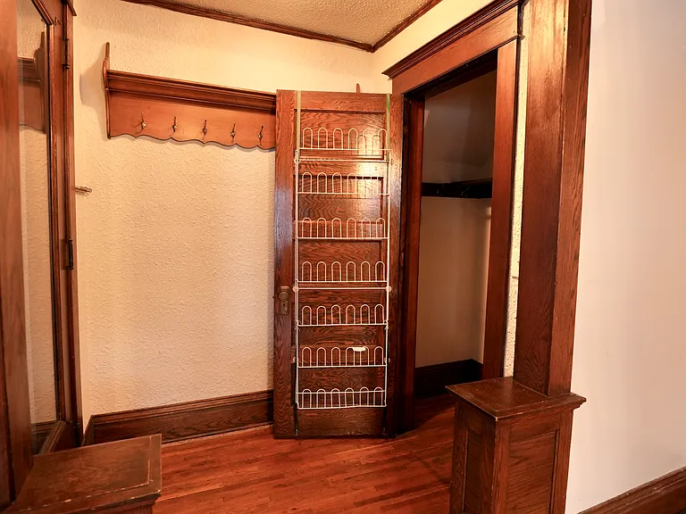 781 Iglehart Ave — Photo 10