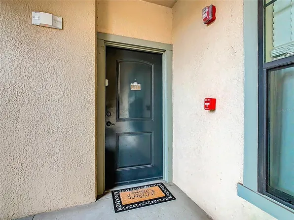 907 Charo Pkwy Unit 911, Davenport, FL 33897