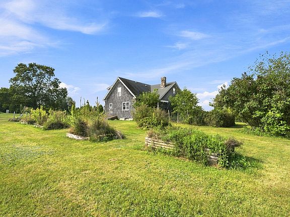 3rd image of 614 Turner Ridge Road