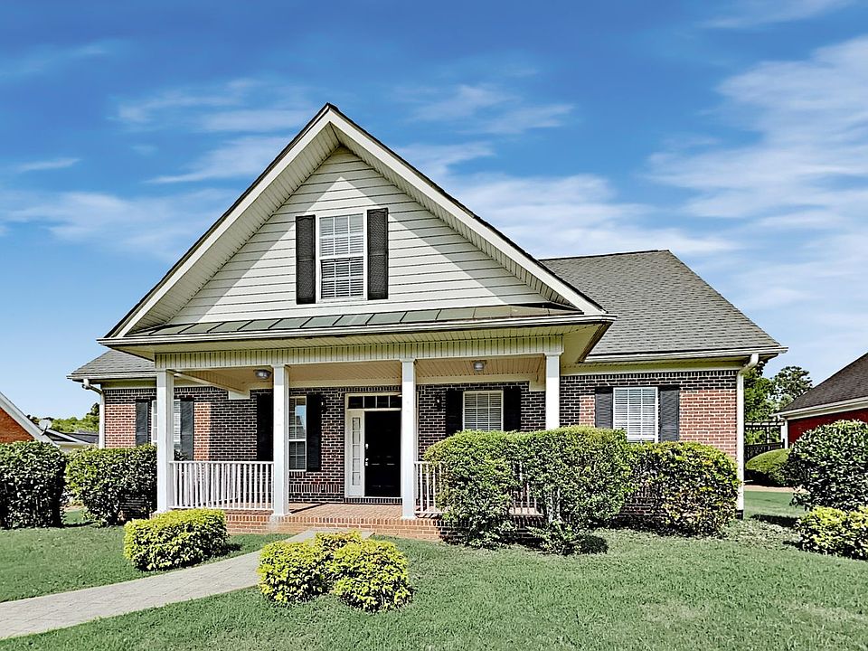 1st image of 1409 Aramore Dr SE