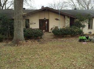 381 Harbor Dr, Old Hickory, TN 37138
