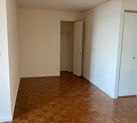 4th image of 50 Battery Pl APT 5A