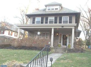 8 Surrey Rd, Elkins Park, PA 19027