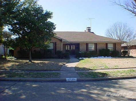 1st image of 7726 La Risa Dr