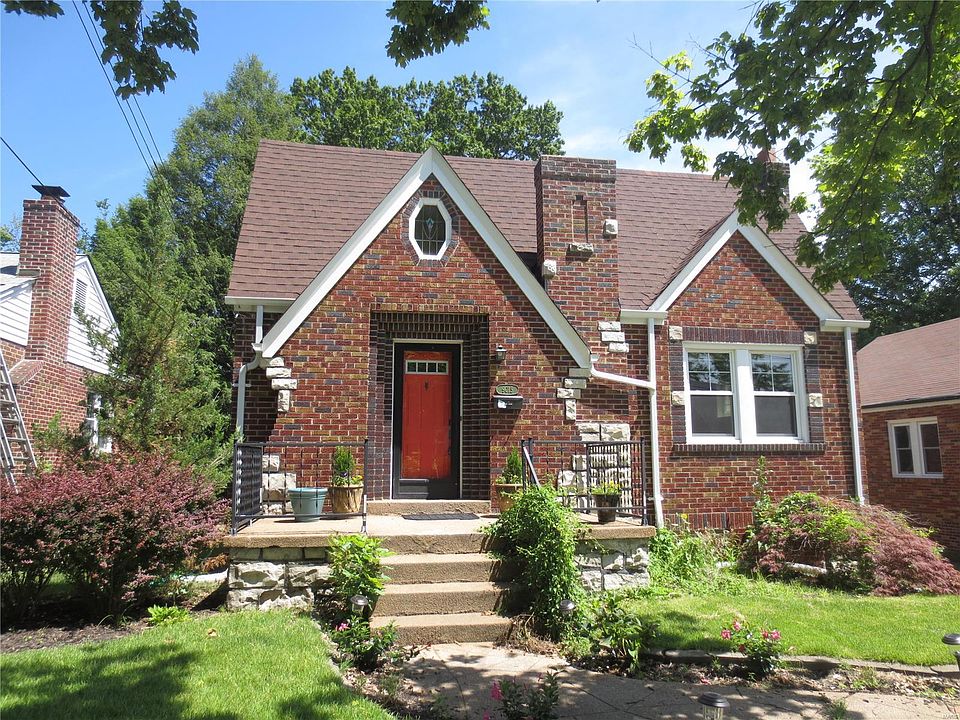 2nd image of 9015 Lawn Ave