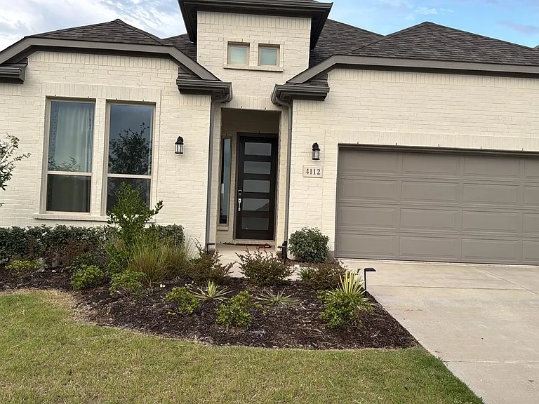 4112 Dunlap Dr — Photo 15