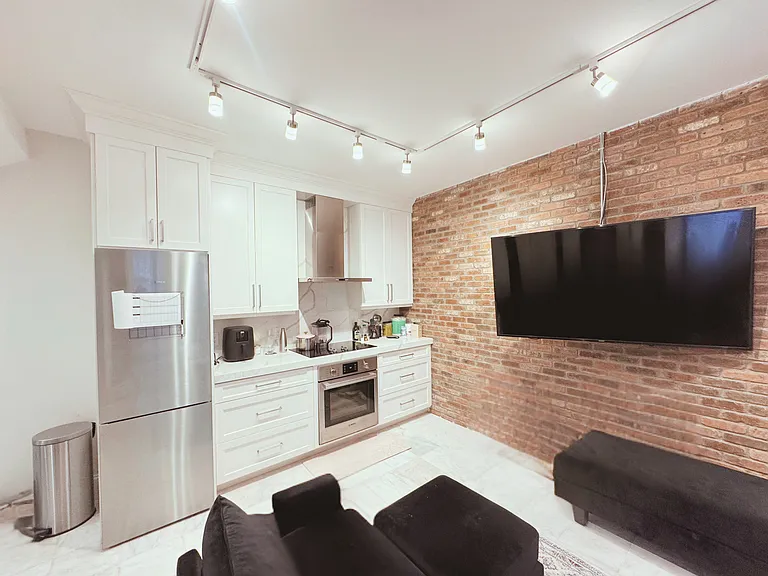 107 Jersey St #20A — Photo 4