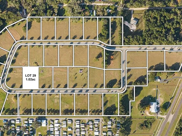 29 Hidden View Cir, Dade City, FL 33523