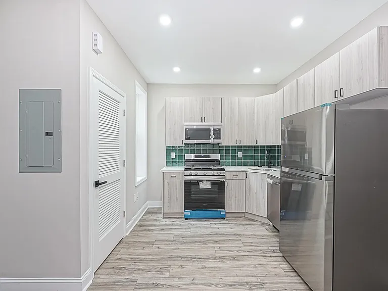 5116 Delancey St #2 — Photo 3