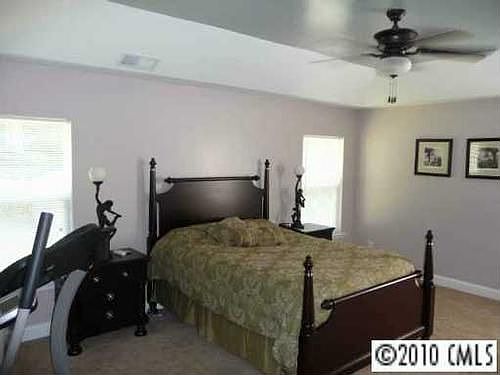 Large Master 18x15 with XL large walk-in closet