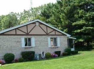 5797 Leisure South Dr SE, Kentwood, MI 49548