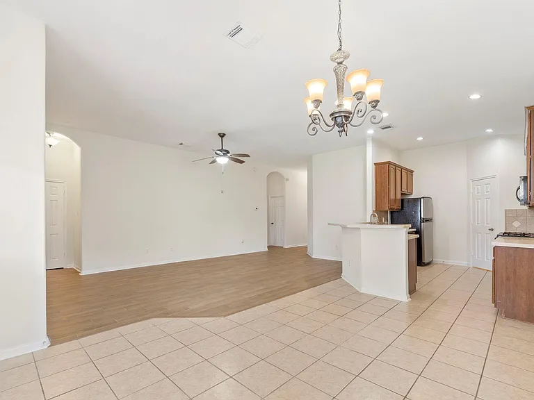 31719 Cattail Park Ct — Photo 7