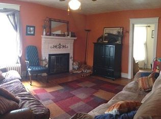 1427 Monroe St, Waynesboro, VA 22980