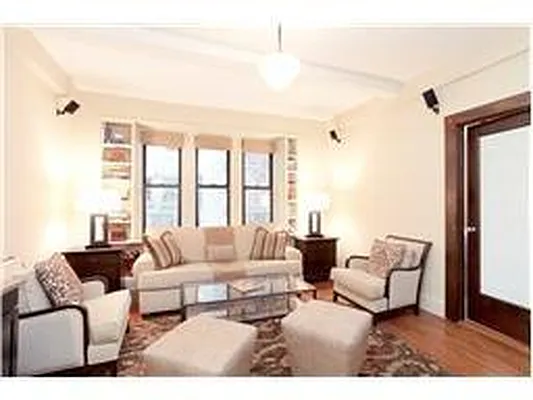 Rented by Corcoran | media 12