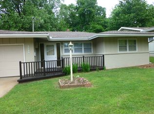 3039 E Loren St, Springfield, MO 65804