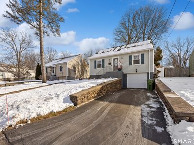 90 Plumb Avenue, Meriden, CT, 06450