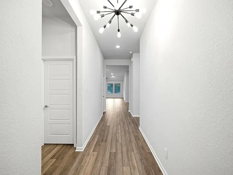 19218 Jenny Creek Ct — Photo 6