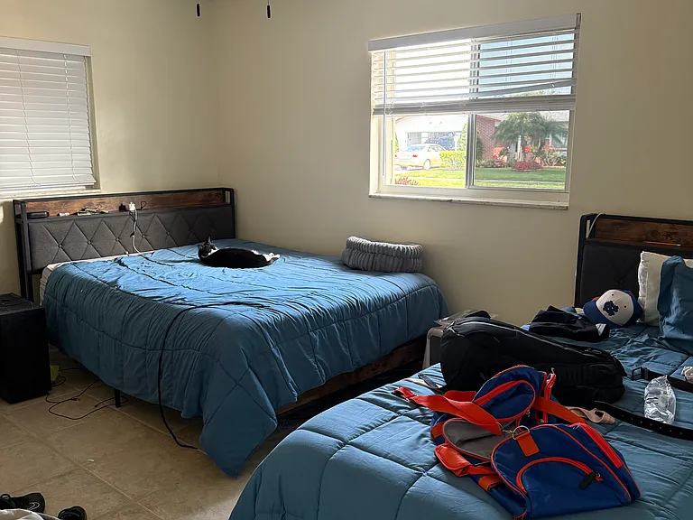 13927 Sunset Dr — Photo 23
