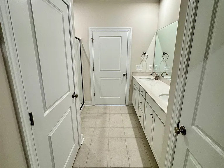 7449 Linda Vista Ln — Photo 20