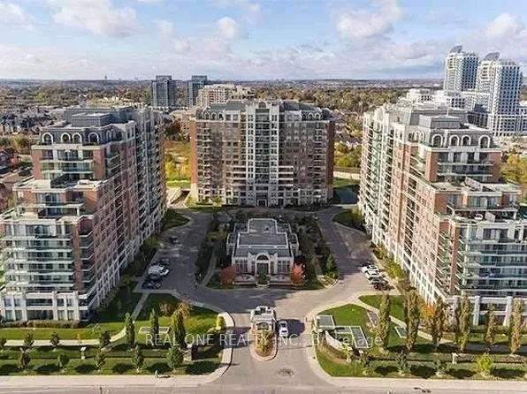 310 Red Maple Rd #1203, Richmond Hill, ON L4C 0T7