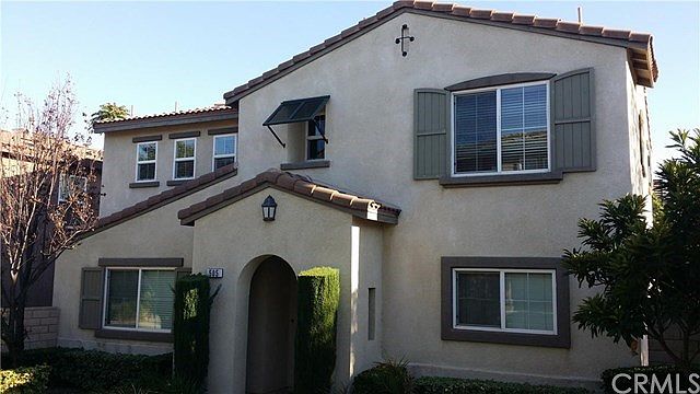 1st image of 505 N Placer Privado