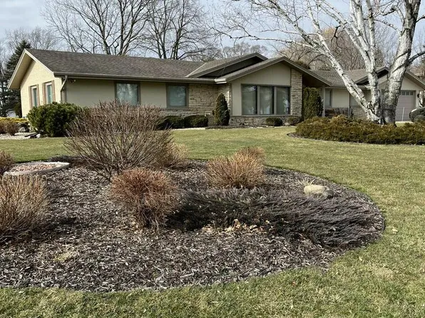 3195 Parkside DRIVE, Brookfield, WI 53005
