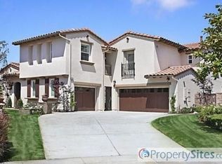 3 Crestmont Ct, Mission Viejo, CA 92694