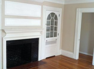 13.5 Thorndike St APT 1, Beverly, MA 01915