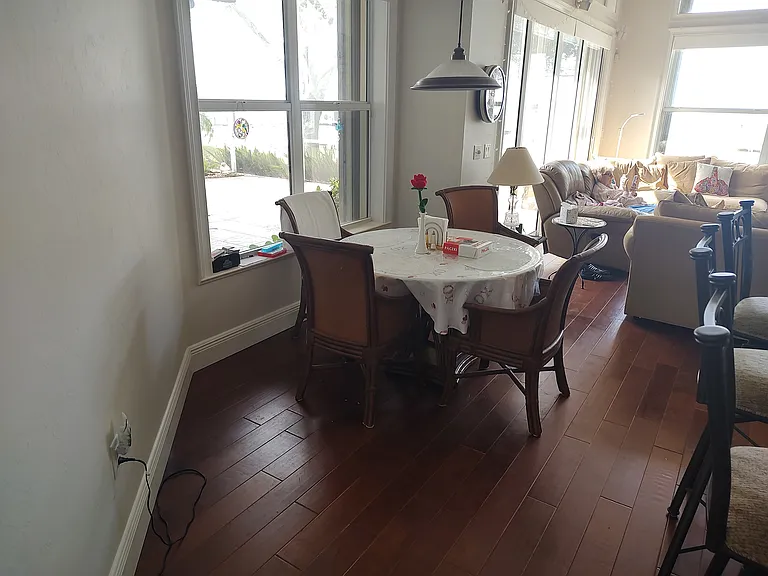 560 Sunset Pointe Dr — Photo 44