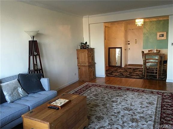 4th image of 4320 Van Cortlandt Park E APT 4T
