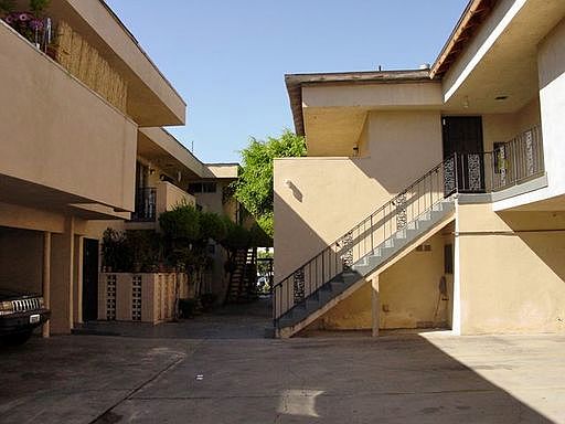 2nd image of 100 E Hillcrest Blvd APT 12