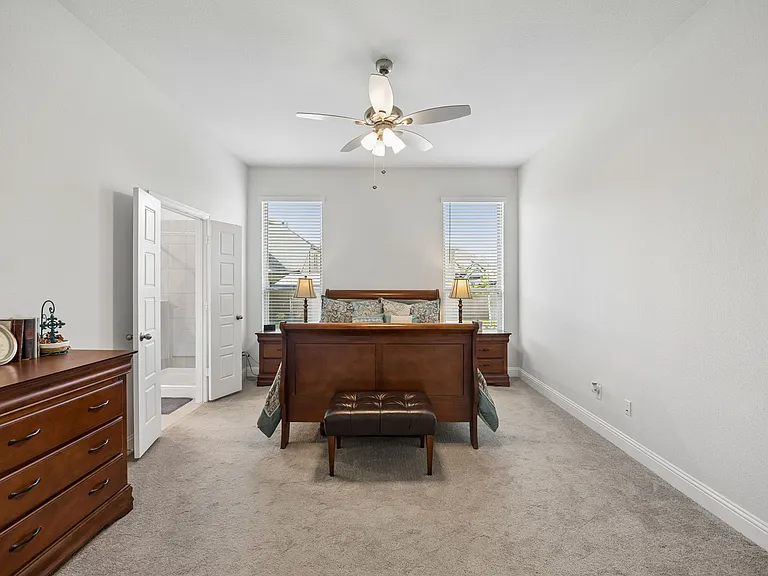 1009 Moss Grove Trl — Photo 17