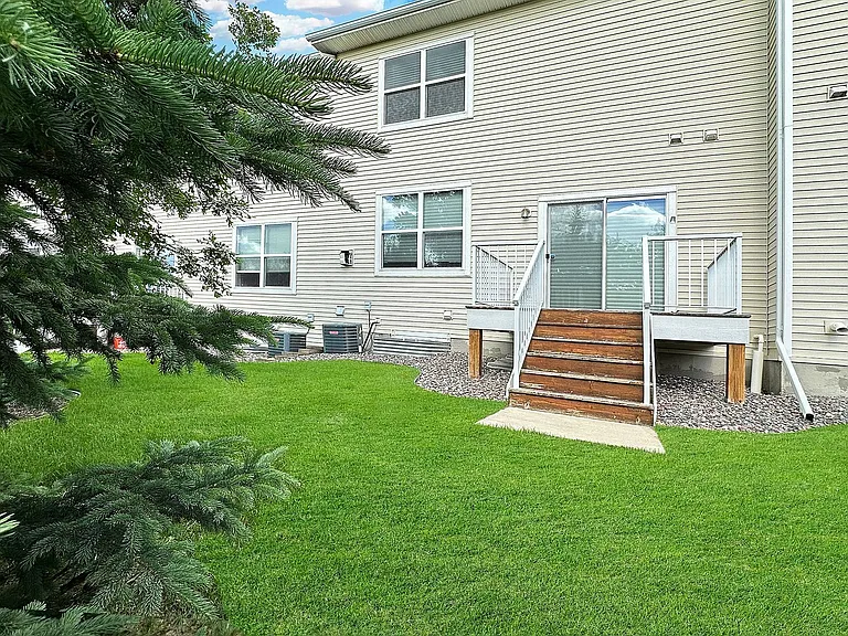 9496 Declaration Dr — Photo 19