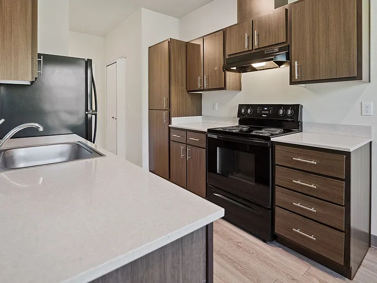 Mist Wood Apartments — Photo 6