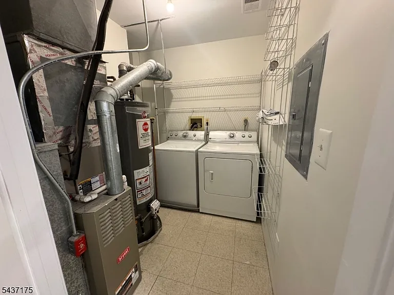 7 Sheffield Ct #7 — Photo 14