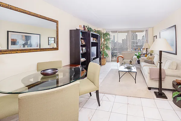 Rented by Corcoran | media 2