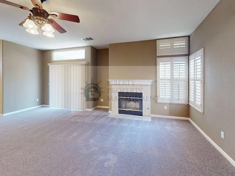 808 Boyd Dr — Photo 4