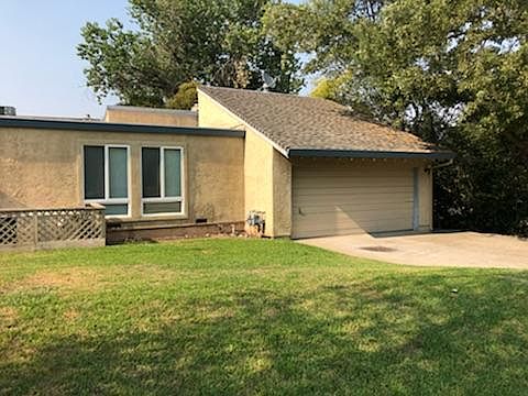 1st image of 2927 Merriam Ln