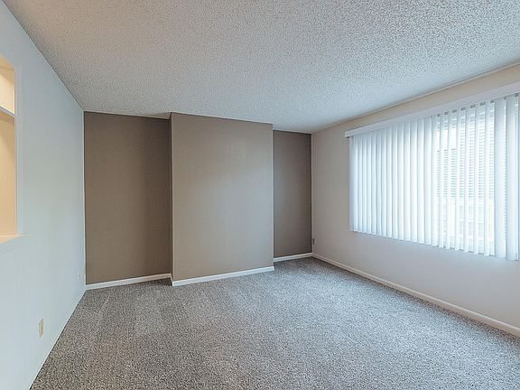 2nd image of 945 S 12th St #1X1C